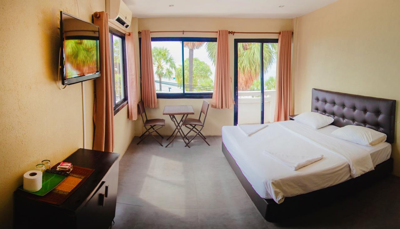 G.I Lodge Pantai Jomtien Luaran gambar